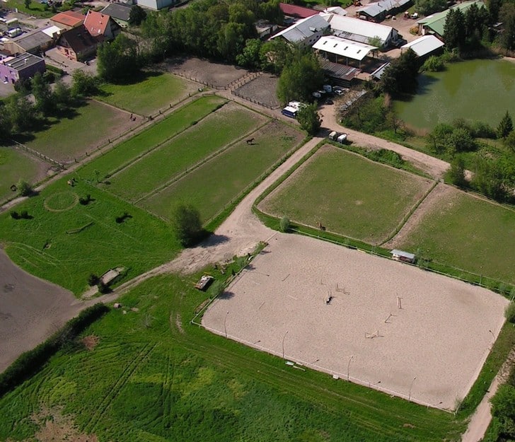 vue du ciel ECURIE LUDMANN
